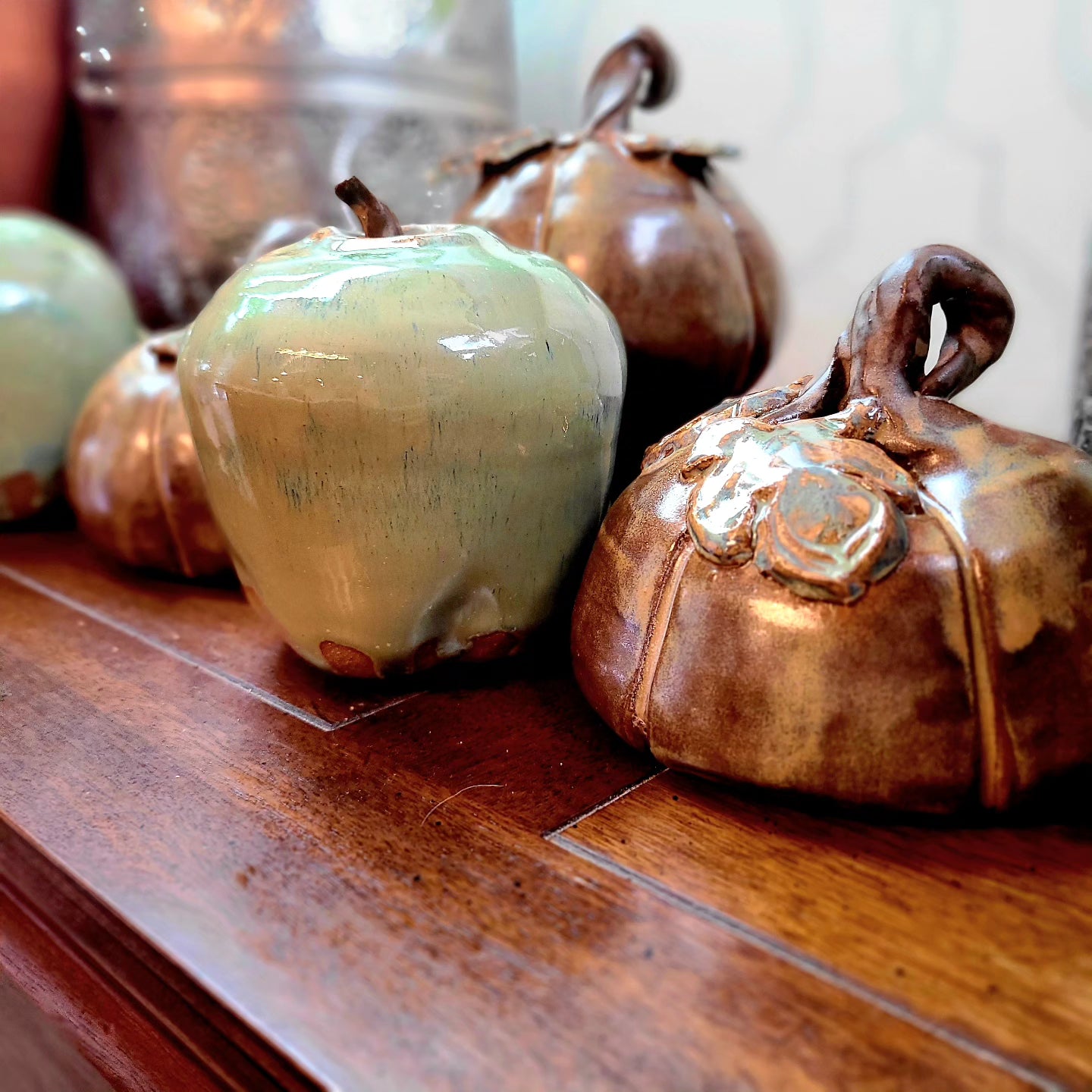 Brown Pumpkins & Green Apples